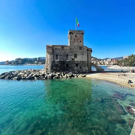 Edens House Con Parcheggio Privato Gratuito Apartment Rapallo